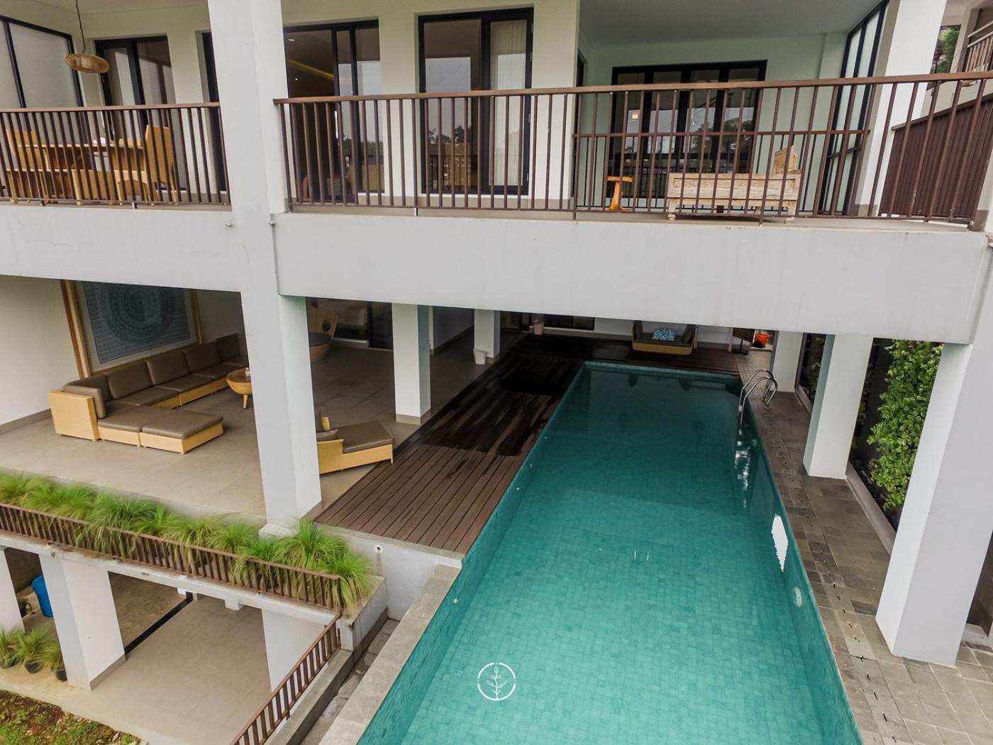 Villa Indah 2 Mountain 8 Bedroom Private Pool